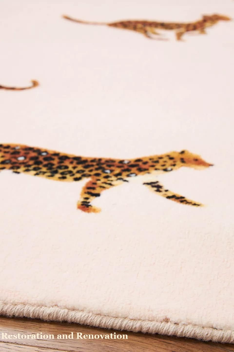 Handmade Cheetah Wool Area Rug - A Versatile Modern Traditional Design