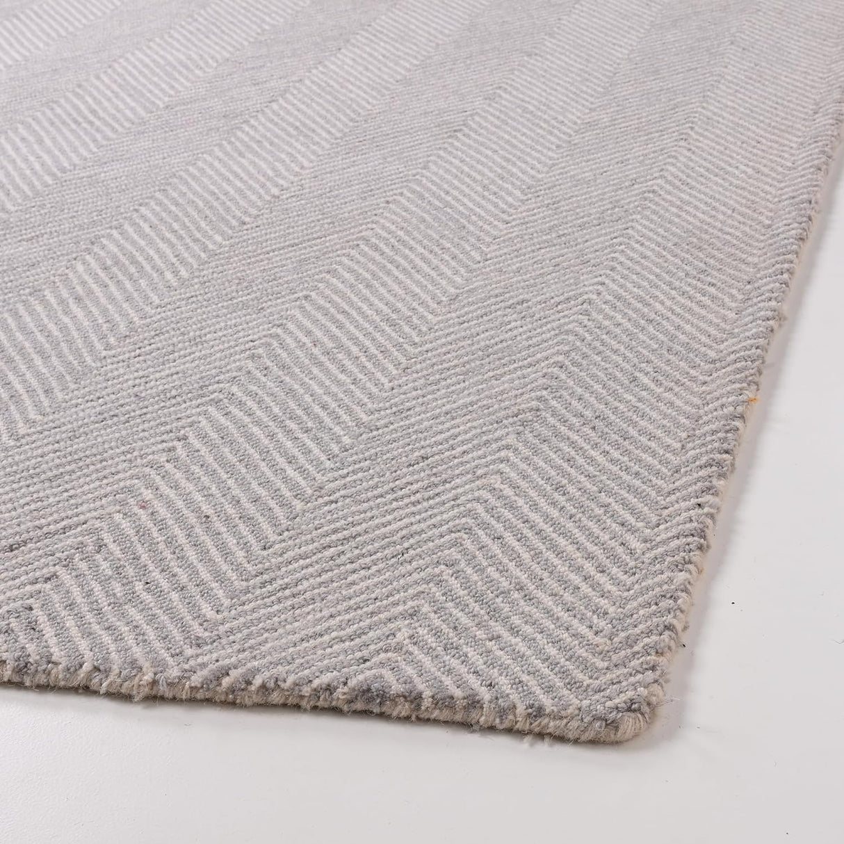 Modern Herringbone Chevron Collection Handmade Wool Area Rug - Durable for High Traffic, Contemporary Design Rug