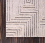 Geometric Patterned Gray and Ivory Maze Design Plush Wool Area Rug