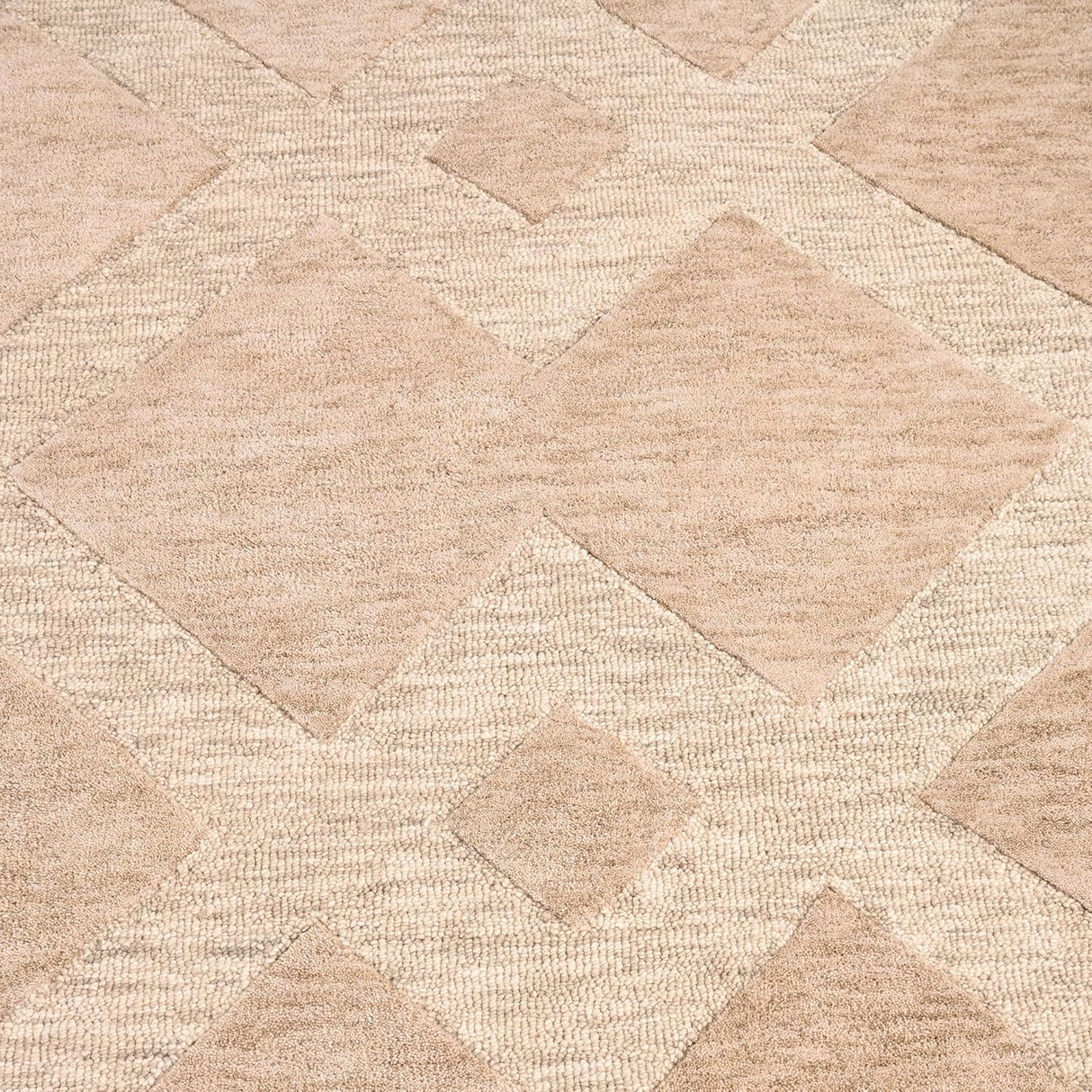 Abstract & Herringbone Collection Handmade Wool Area Rug - Durable for High Traffic Rug