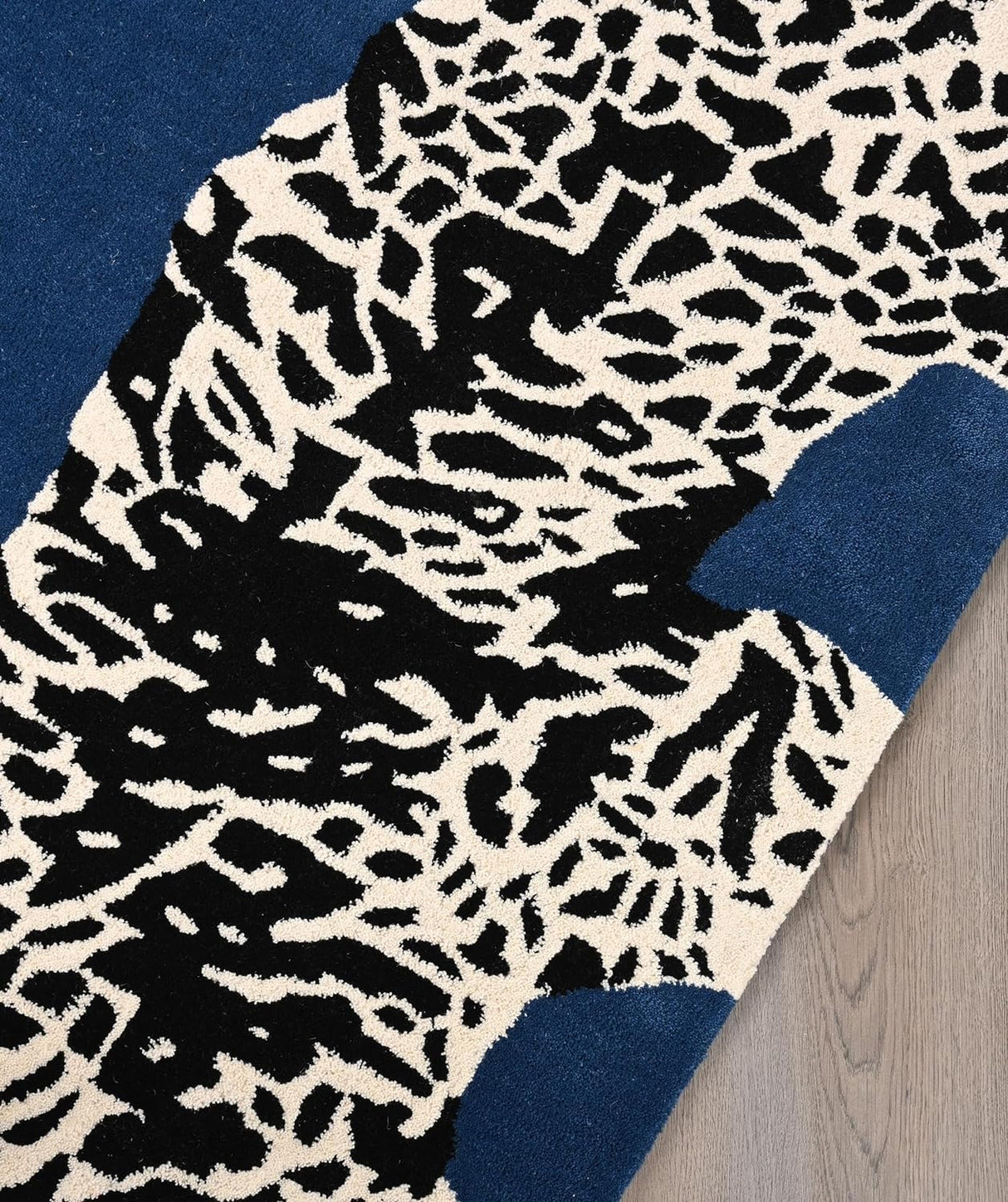 Climbing Jaguar Modern Handmade Wool Area Rug